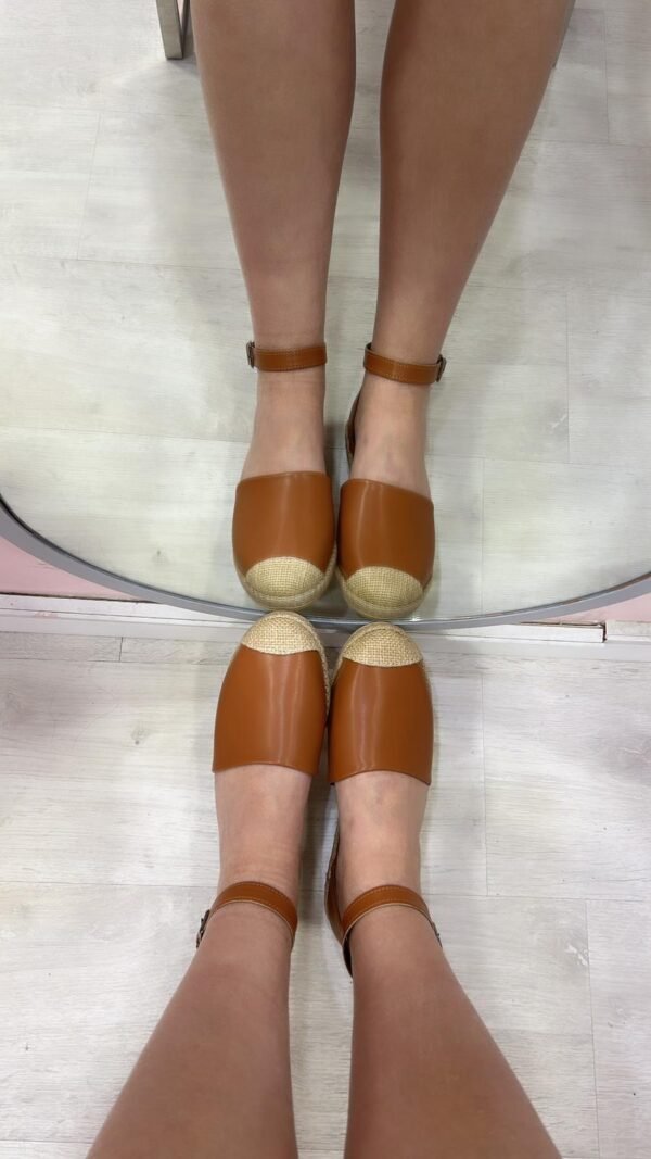 Lare Flats
