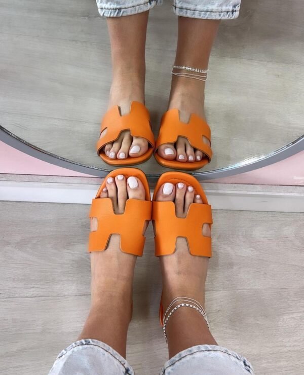 Lare Flip-Flops